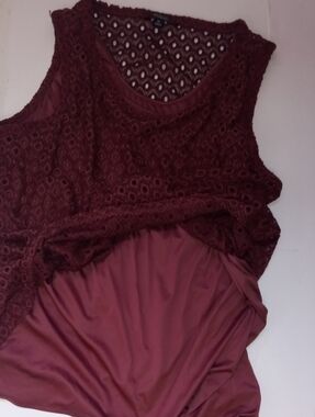 Simply Vera Vera Wang Chocolate Lace Eyelet Top